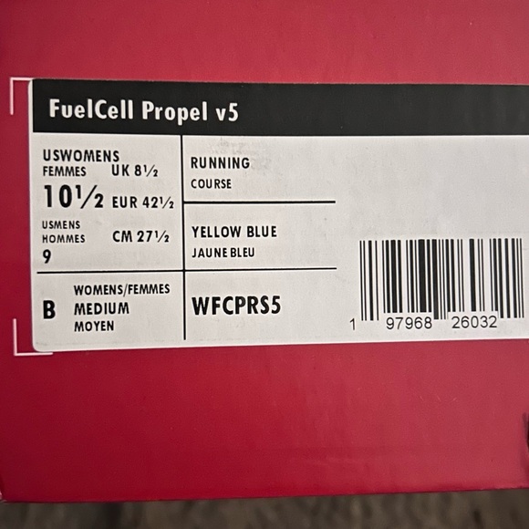 🔥Sigma Gamma Rho Sorority Inc. New Balance tennis shoes/ sneakers size 10.5 💙💛🐩 - Picture 4 of 4